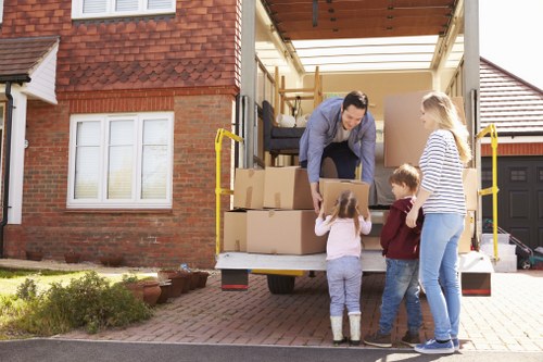 Man and van removals service in Vauxhall for local home and office moves