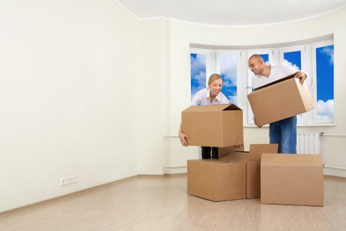 Local van transport for residential and commercial items in Vauxhall